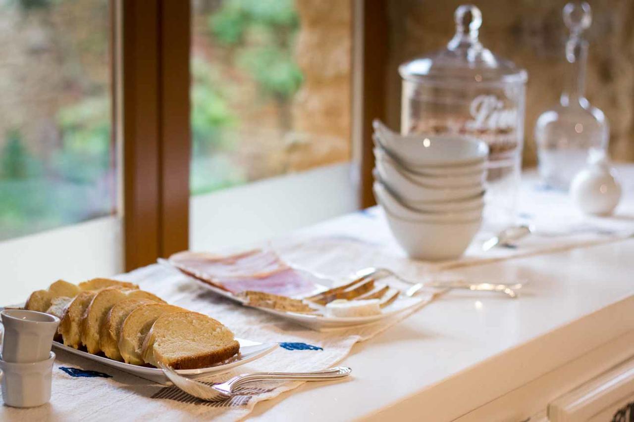 Aux Bories De Marquay, Chambres D'Hotes B&B Avec Piscine Et Spa Pres De Sarlat エクステリア 写真
