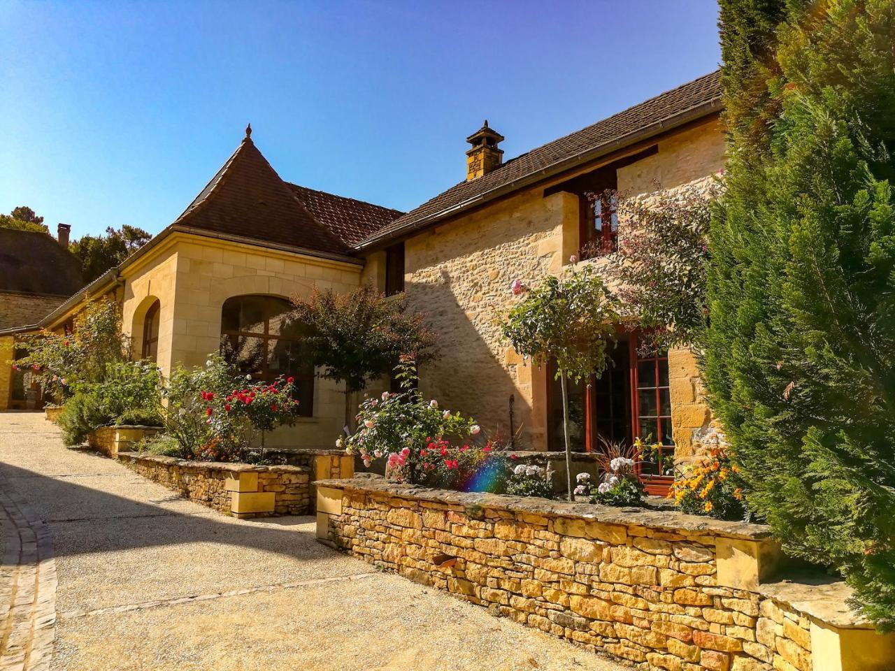 Aux Bories De Marquay, Chambres D'Hotes B&B Avec Piscine Et Spa Pres De Sarlat エクステリア 写真