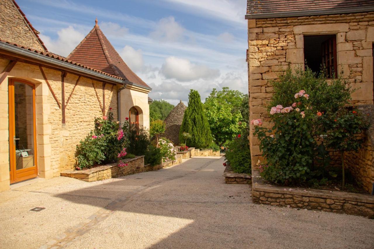 Aux Bories De Marquay, Chambres D'Hotes B&B Avec Piscine Et Spa Pres De Sarlat エクステリア 写真