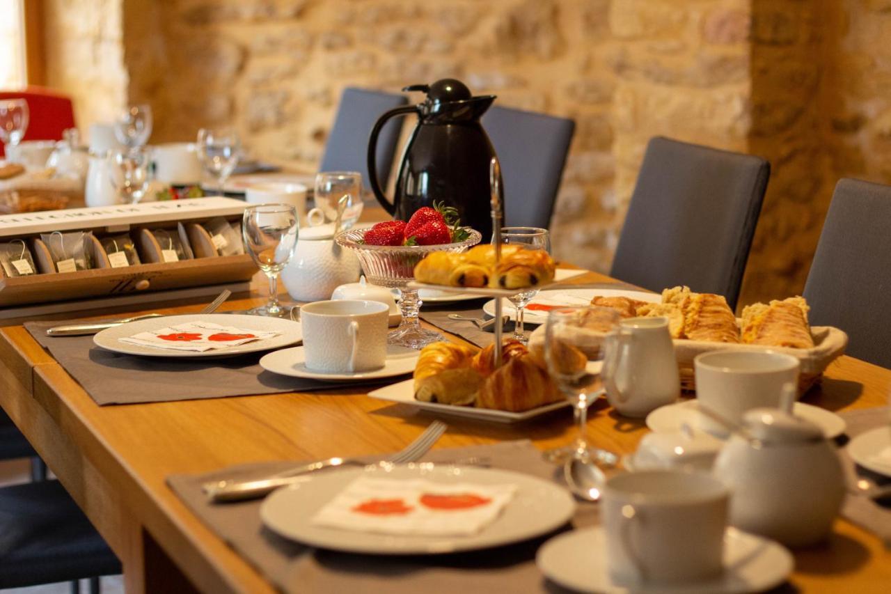 Aux Bories De Marquay, Chambres D'Hotes B&B Avec Piscine Et Spa Pres De Sarlat エクステリア 写真